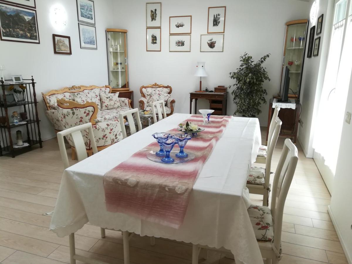 Ferrarini Apartment Riva del Garda Luaran gambar