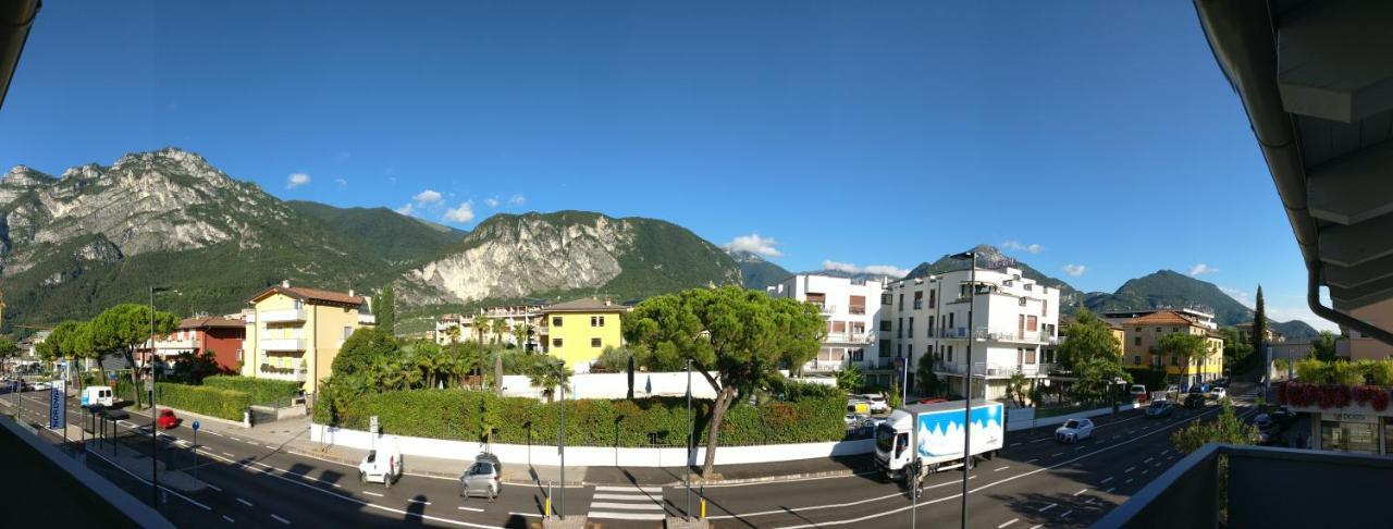 Ferrarini Apartment Riva del Garda Luaran gambar